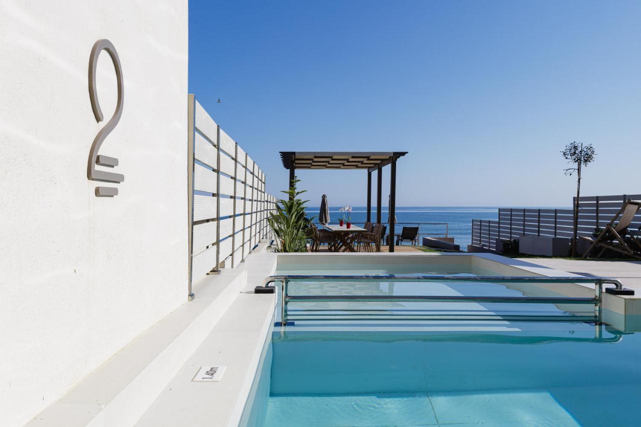 Deux Paradis, A Beachfront Retreat, By Thinkvilla Réthimno Kültér fotó