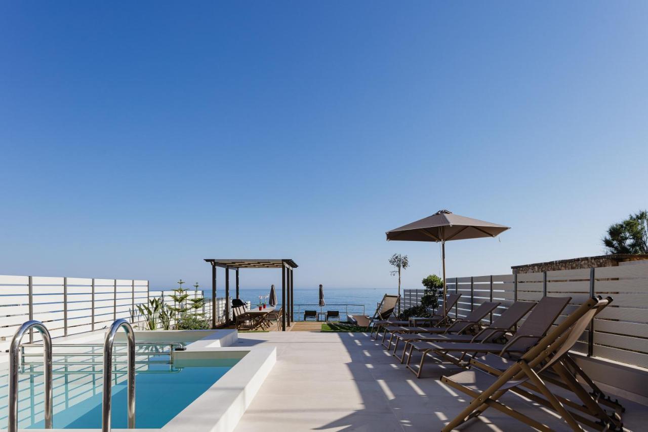 Deux Paradis, A Beachfront Retreat, By Thinkvilla Réthimno Kültér fotó